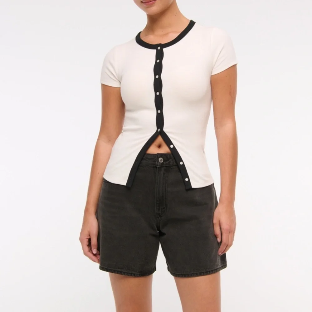 ABERCROMBIE SHORTS - Picture 2 of 7